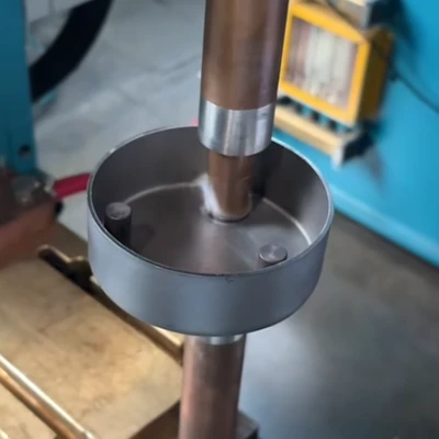 Medium frequency spot welding machine for welding stainless steel and convex ring nuts